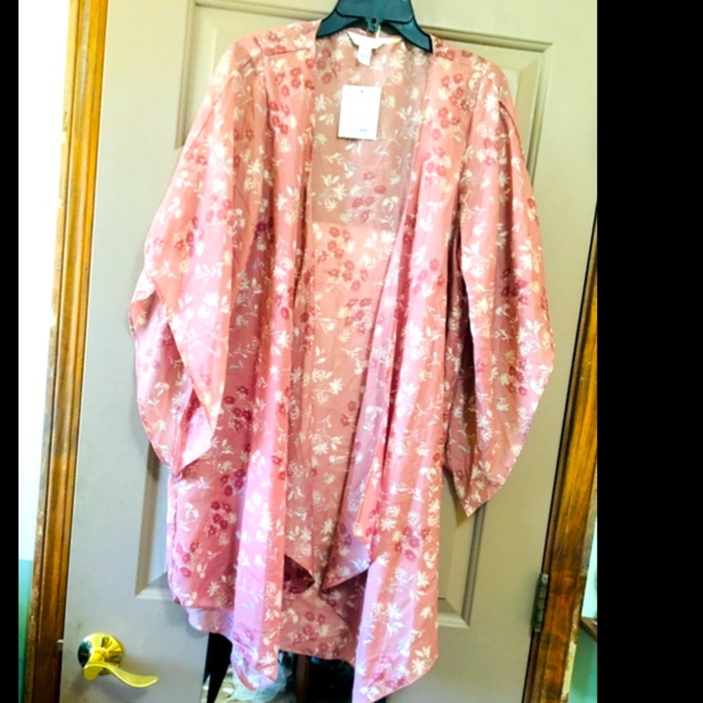 LC Lauren Conrad Pink Floral Boho Duster